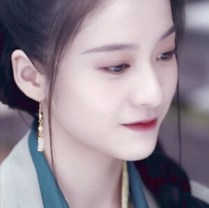 自制张雪迎滤镜头像

抱图dd