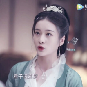 自制张雪迎滤镜头像

抱图dd