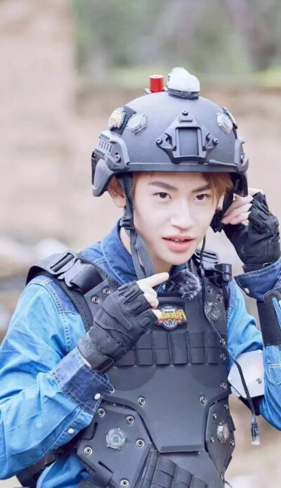 拼接壁纸王琳凯 - 高清图片,堆糖,美图壁纸兴趣社区