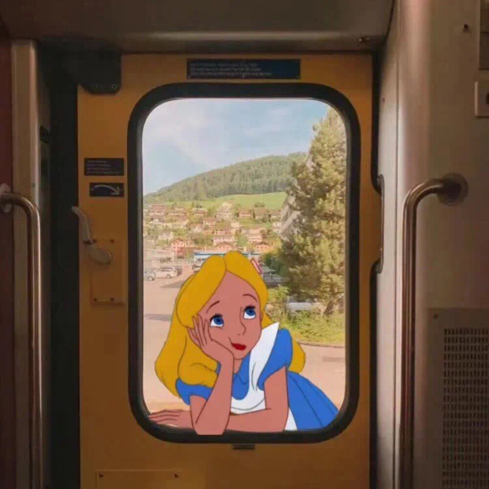 迪士尼公主背景 小红书:@小丁不太闲d00(微博同名)