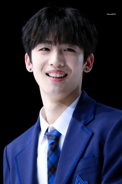 PRODUCE X101 金曜汉