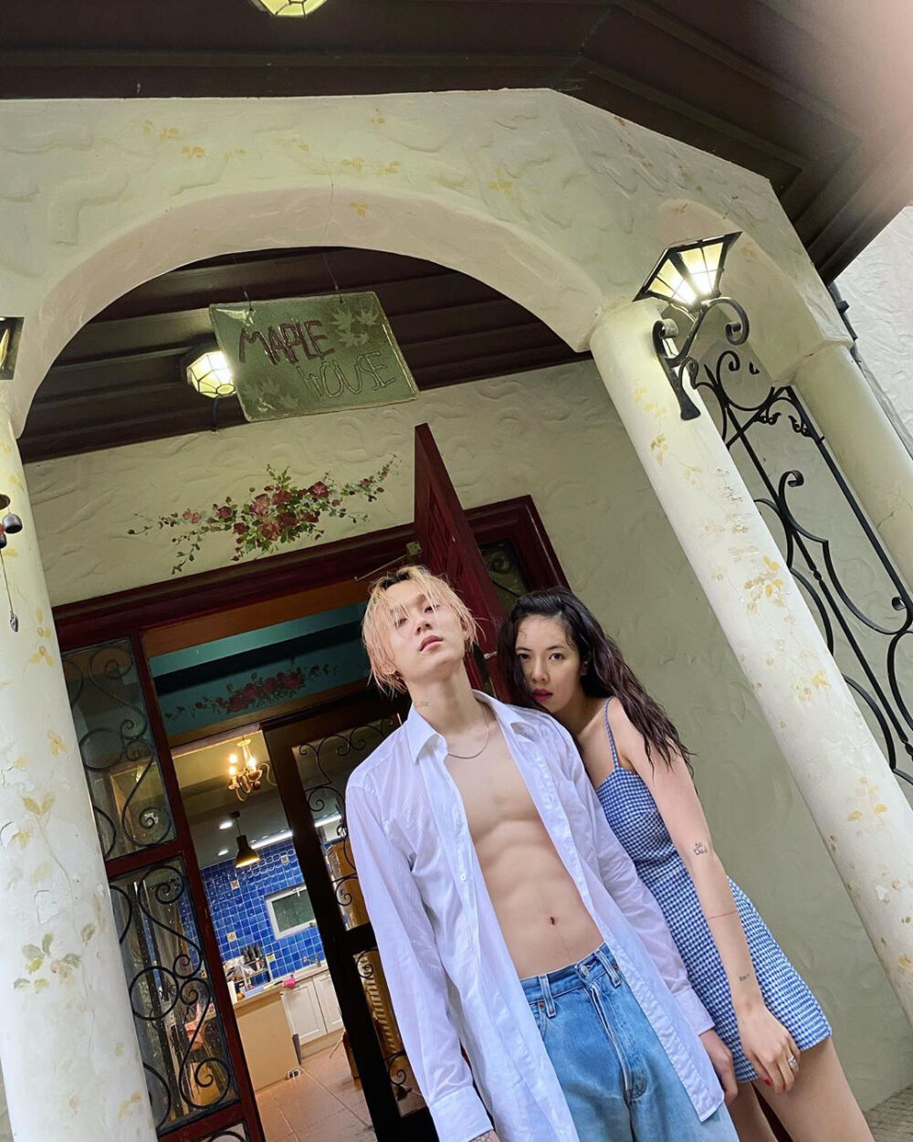 金泫雅 & 金晓钟