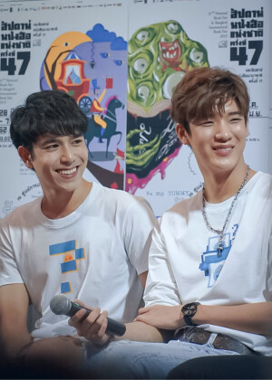 Jimmy Tommy
杰明 天天
mii2