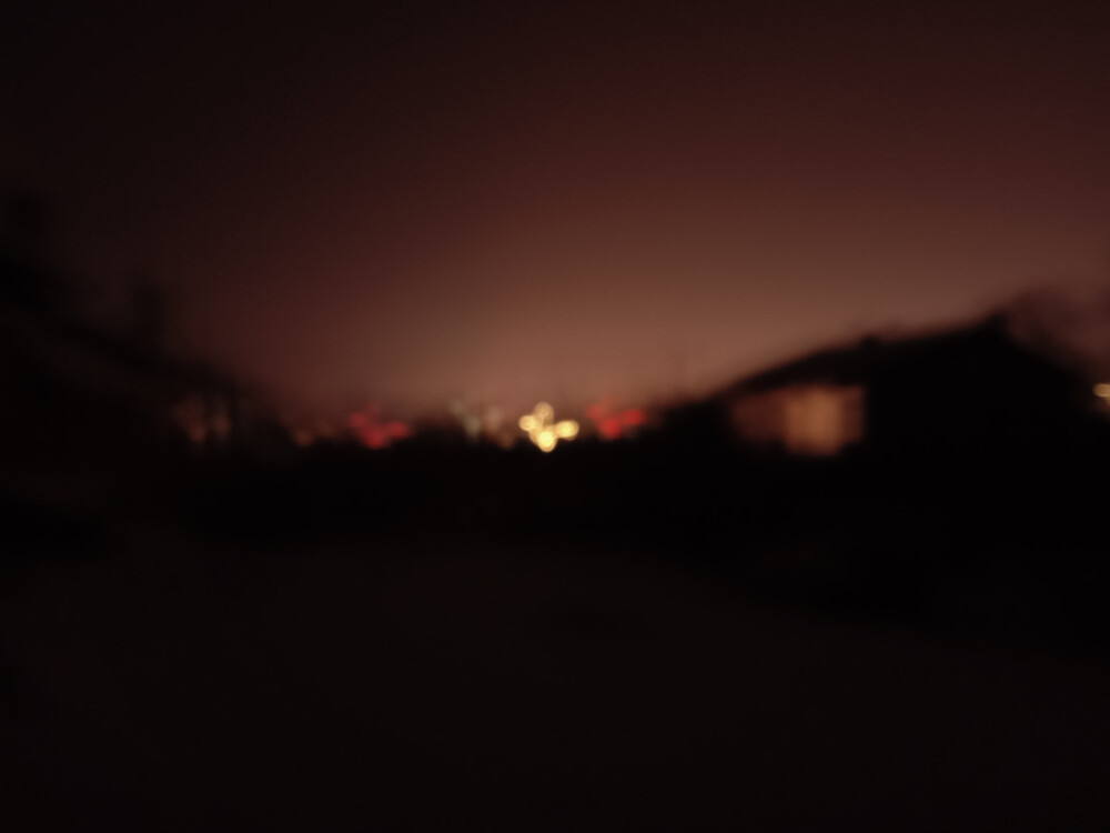 会老家的时候拍的.