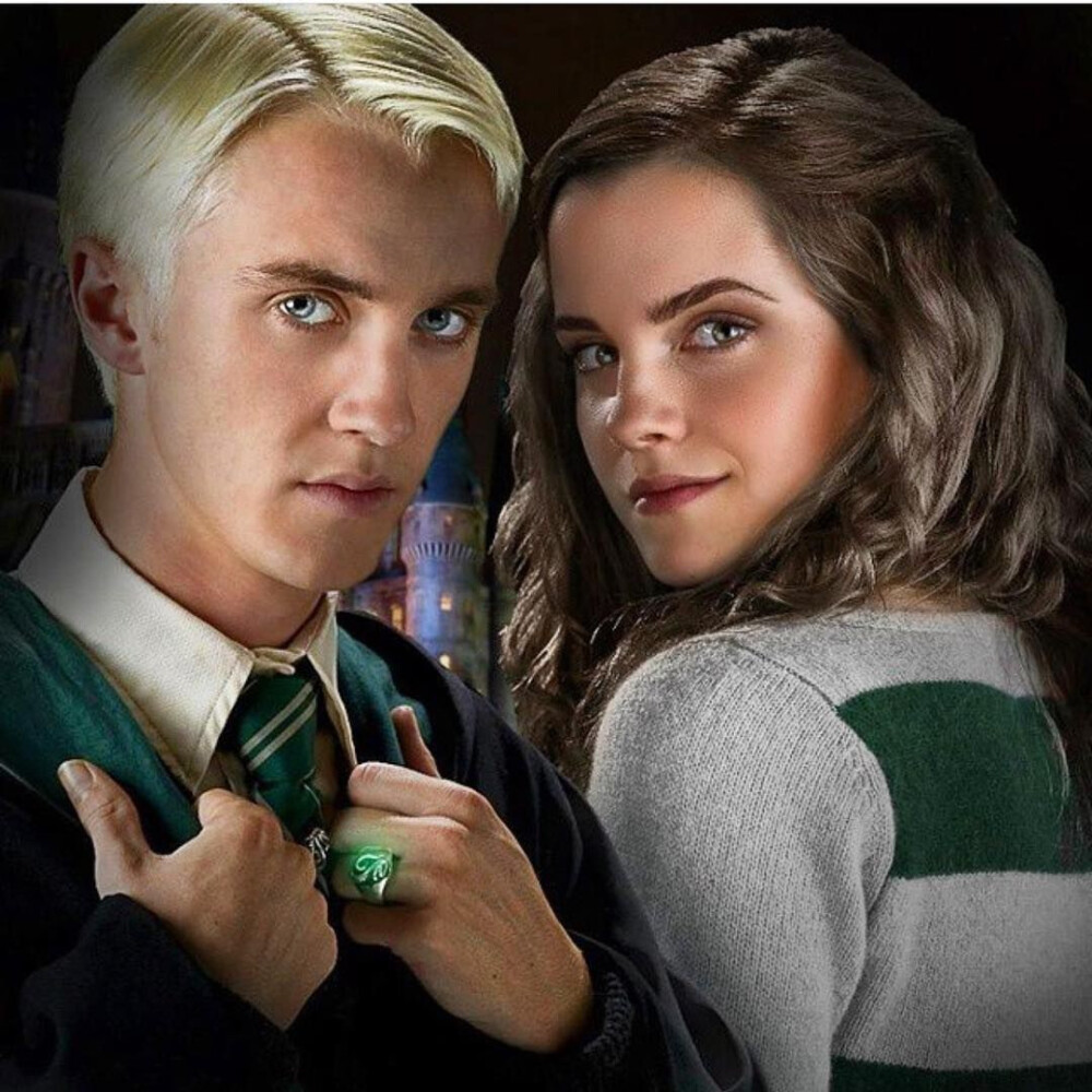 哈利波特 德赫 汤艾
Hermione Granger, Emma Watson; Draco Malfoy, Tom Felton