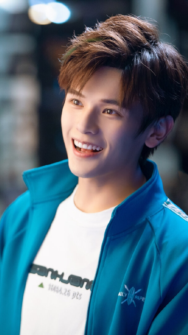 你微笑时很美陆岳姚弛