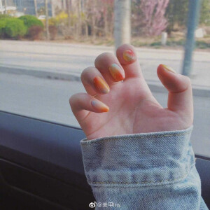 美甲