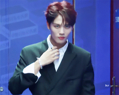 爱你的人不一定等你 等你的人一定爱你