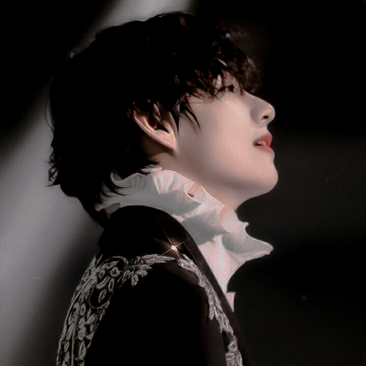 
Dionysus*\
©MoonSun_vv