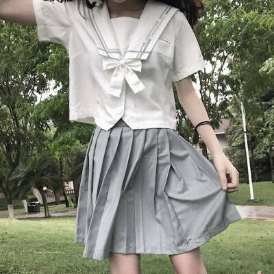 jk制服 头像