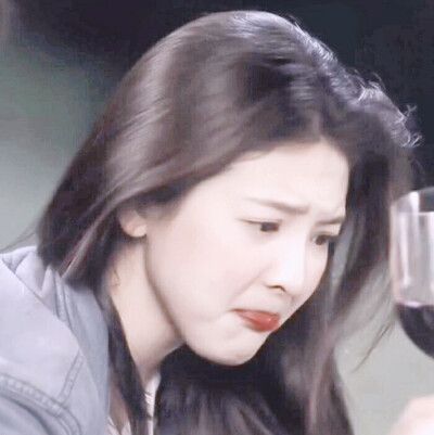 姜遇白 | 章若楠.
原截七词.