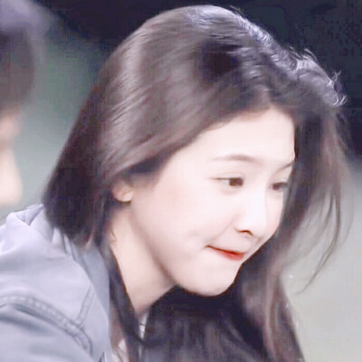 姜遇白 | 章若楠.
原截七词.