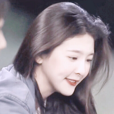 姜遇白 | 章若楠.
原截七词.