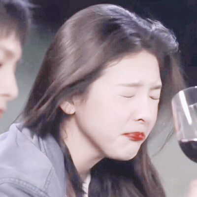 姜遇白 | 章若楠.
原截七词.