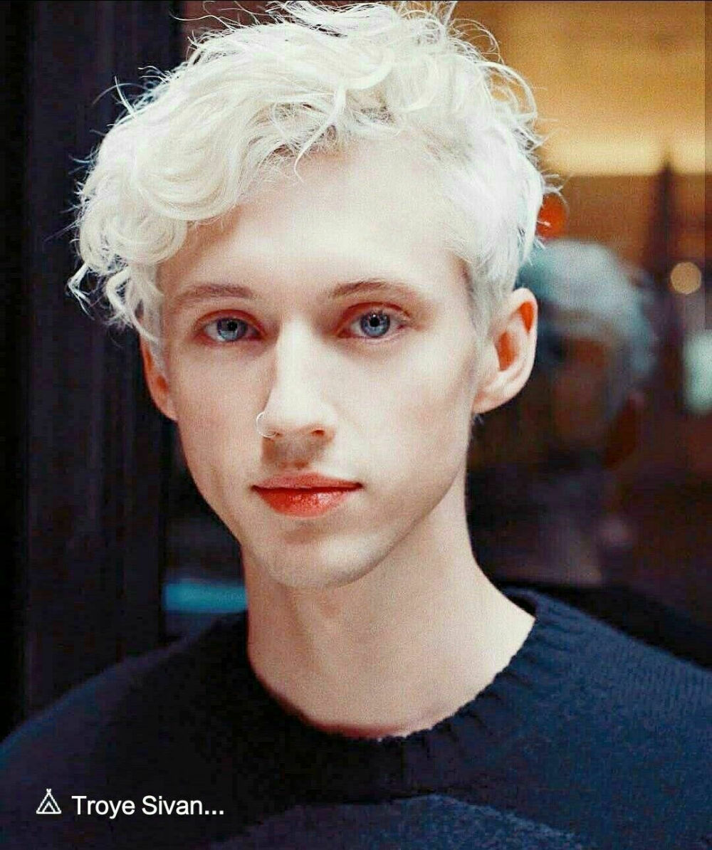 troye