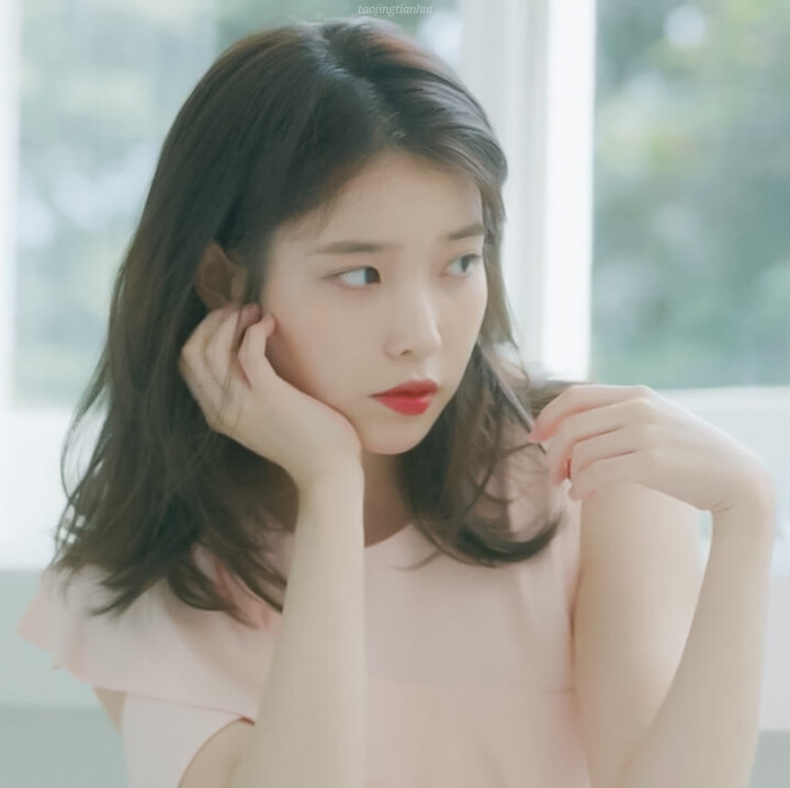 李知恩，iu