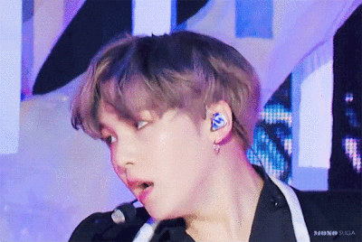 金南俊 金硕珍 闵玧其 郑号锡 朴智旻 金泰亨 田柾国 BTS