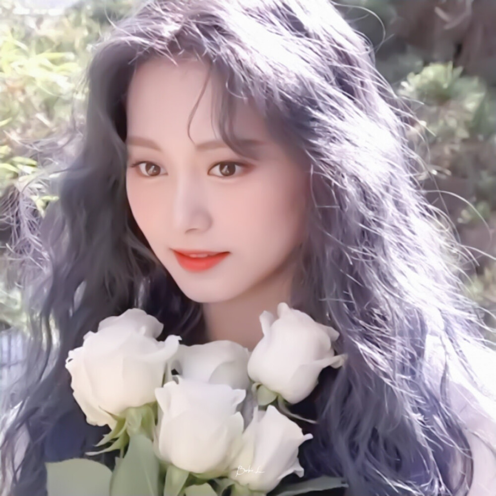 
.
周子瑜
原溺于暮序