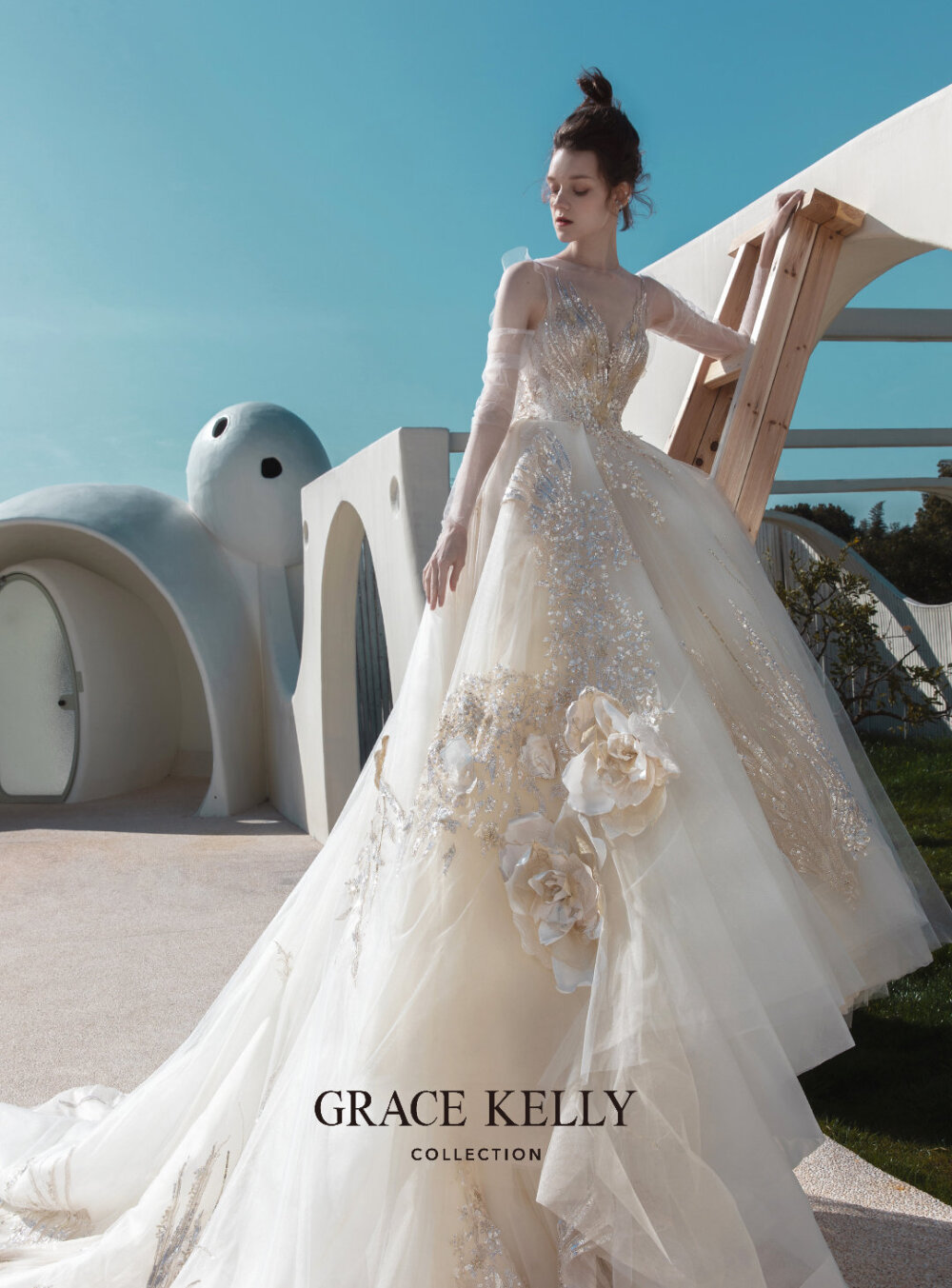 GRACE KELLY 婚纱，图片来源微博。@GRACE KELLY婚纱礼服