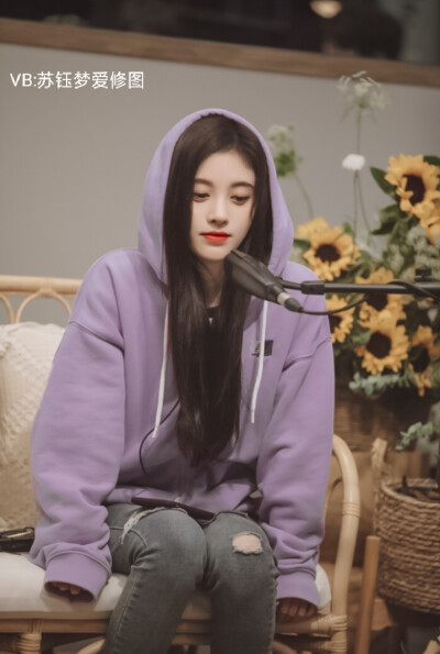 微博:苏钰梦爱修图