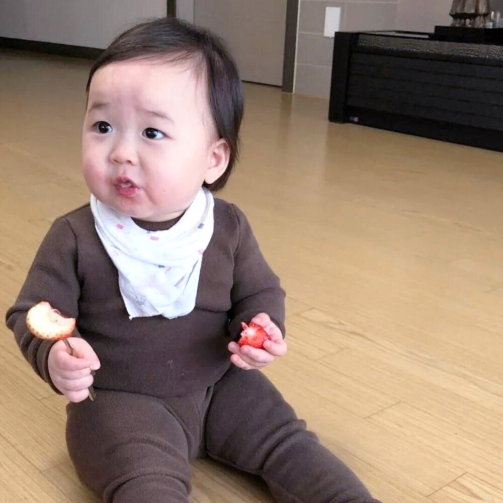 黄夏温头像
二传注明dt/ks池奈可
二传不注明被我发现
后果自负