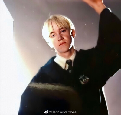 哈利波特 德赫 情头
Hermione Granger, Emma Watson; Draco Malfoy, Tom Felton
修图[weibo@Jennieoverdose]