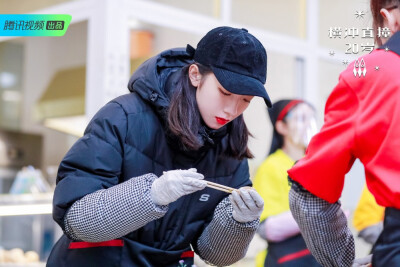 孟美岐，山支大哥，火箭少女，女头 壁纸