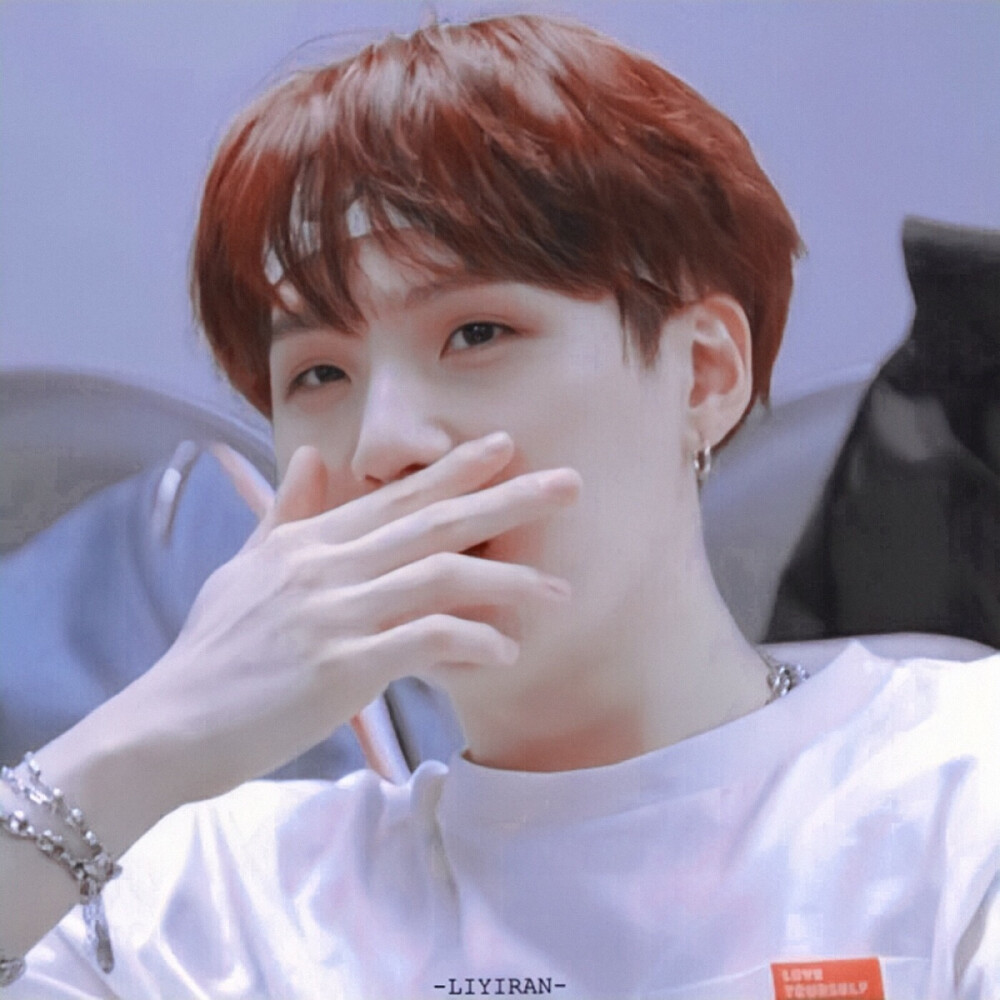 闵玧其
二传©️李奕然
原截KM1108