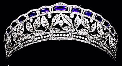 The fabulous diamond and cabochon amethyst tiara of the d'Otrante 瑞典富歇·奥特朗托公爵家族的紫水晶钻石王冠，制造于1808or1910年两个年代，珠宝商是Koch，王冠的主体部分是叶子设计，顶部还镶嵌有素面的紫水…