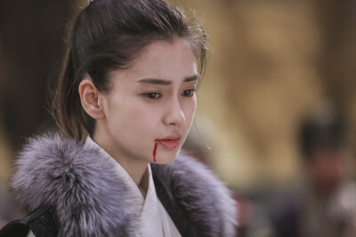 孤芳不自赏
Angelababy 饰 白娉婷