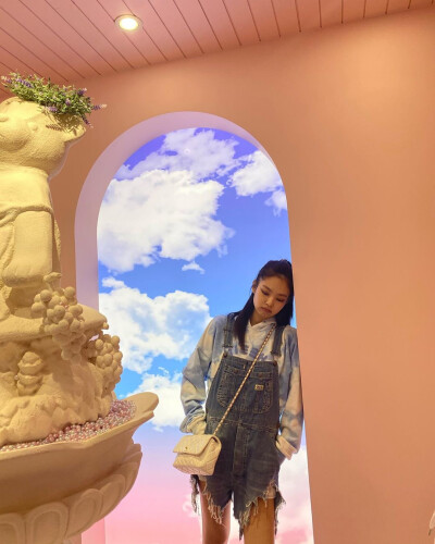 BLACKPINK金智妮JENNIE