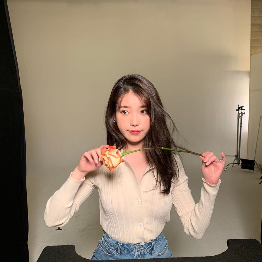 iu♡
李知恩