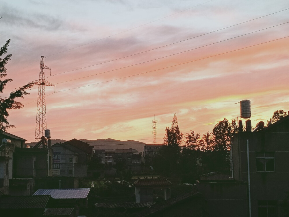 晚霞 神仙背景 风景图 颜色