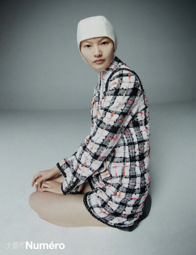 Numéro大都市五月刊，“超越” 封面大片，国模贺聪惊艳亮相
摄影: JumboTsui ​​​