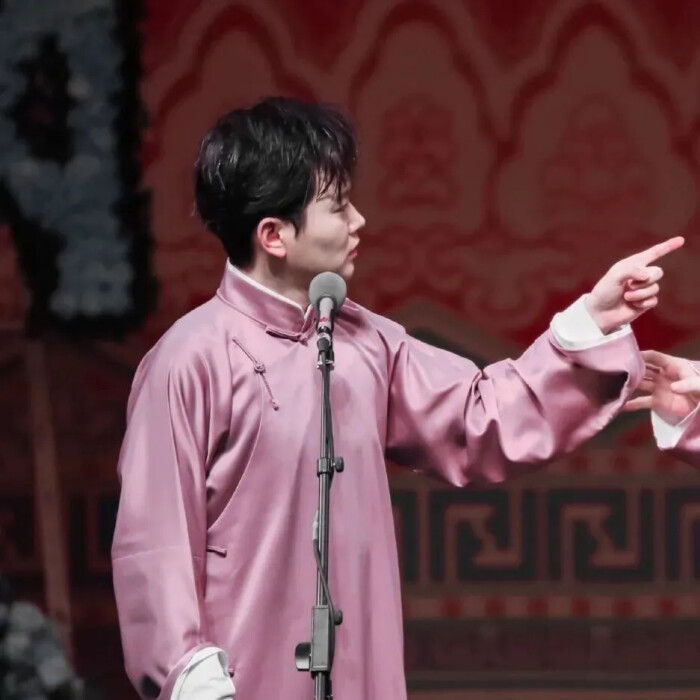 ‌​“不要眼眶一红，就觉得人间不值得”