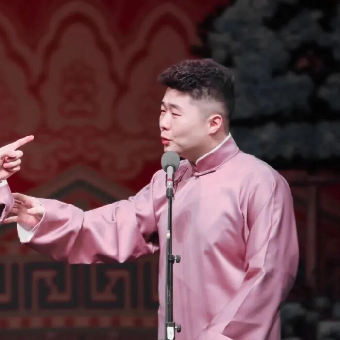 ‌​“不要眼眶一红，就觉得人间不值得”