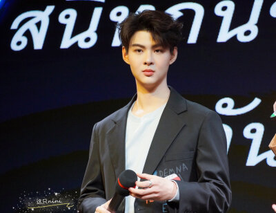 宝贝黄明明saintsup