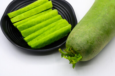 萝卜 青萝卜 植物 农作物 生食 食物 食材 食品 蔬菜 辛辣 清爽 美味 汁液 绿色 青色 低热量 健康食品 有机食品 膳食纤维 营养 绿色食品 食物原料 膳食 减肥 瘦身 开胃 绿皮萝卜 中国萝卜 沙窝萝卜 葛沽萝卜 翘头青…