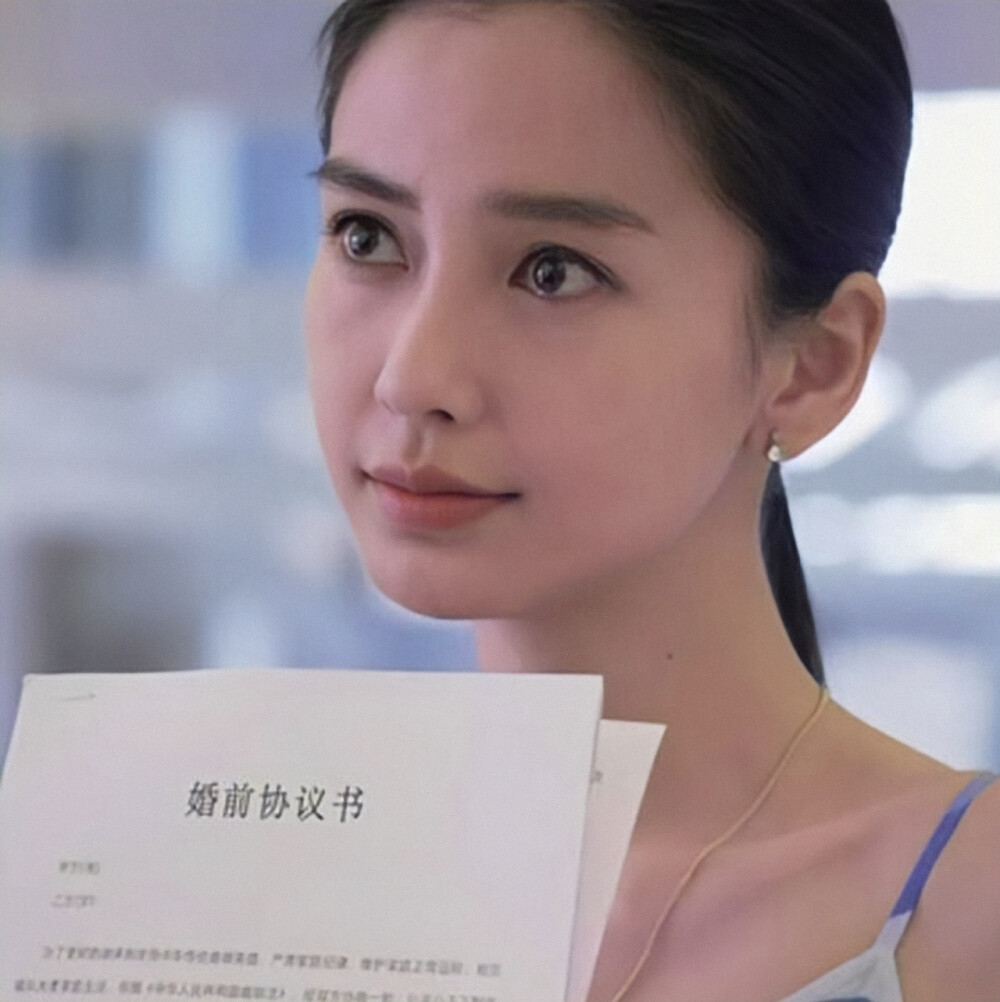 《新娘大作战》
Angelababy×何静（二）
拿图见首页