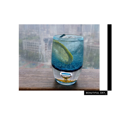 午后的那杯gin tonic