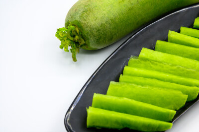 萝卜 青萝卜 植物 农作物 生食 食物 食材 食品 蔬菜 辛辣 清爽 美味 汁液 绿色 青色 低热量 健康食品 有机食品 膳食纤维 营养 绿色食品 食物原料 膳食 减肥 瘦身 开胃 绿皮萝卜 中国萝卜 沙窝萝卜 葛沽萝卜 翘头青…