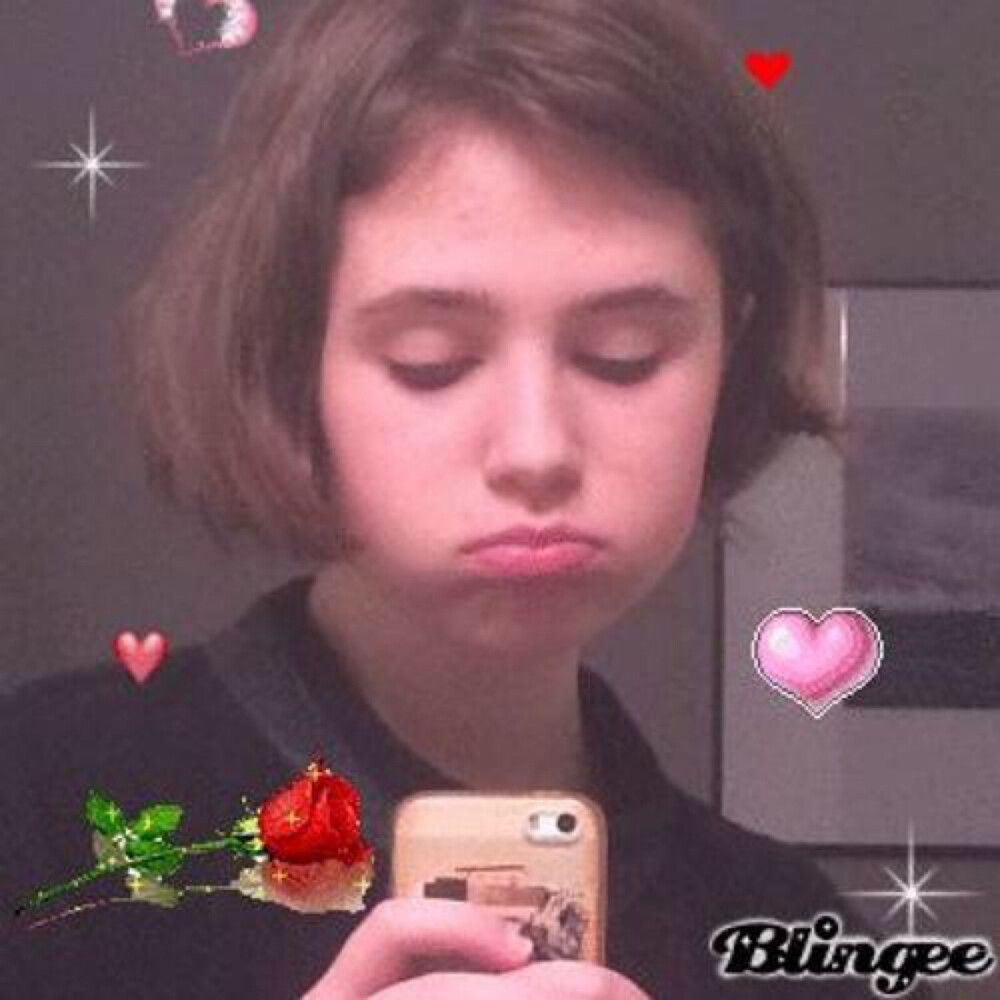 bubble gum
Clairo