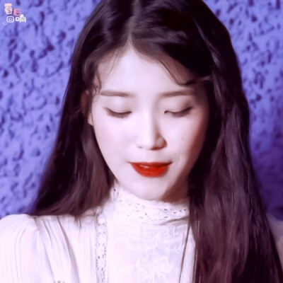 IU李知恩
原截乔思逸
©虞黎安
IU欧尼生快！