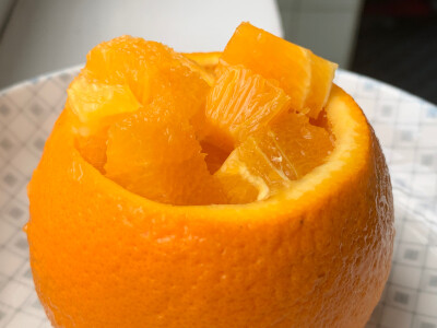 一人の食 Orange presentation (whole orange)
