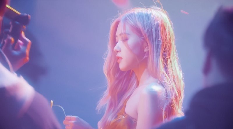 rosé 朴彩英 头像 