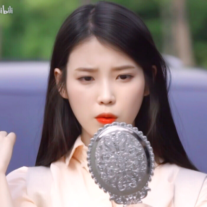 
# Happy birthday to IU .
原截梦羽 ©韩舒韵