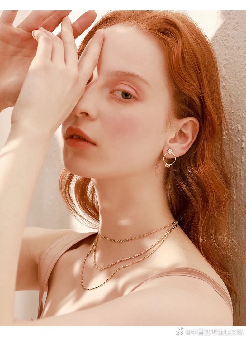 欧美女头 无水印 点赞收藏自取 顺扩欧美同好看简介
手机无内存 so持续更新 多多关注谢谢