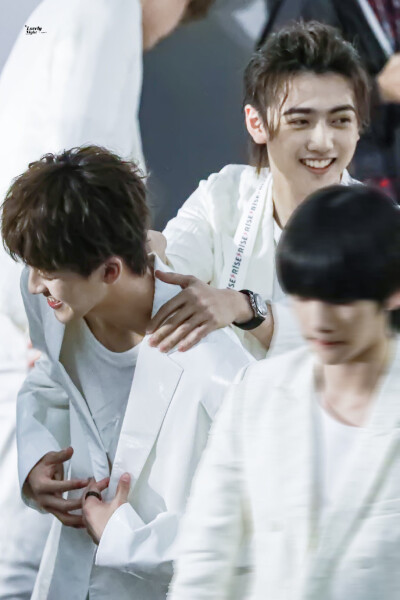 何焉悦色////////