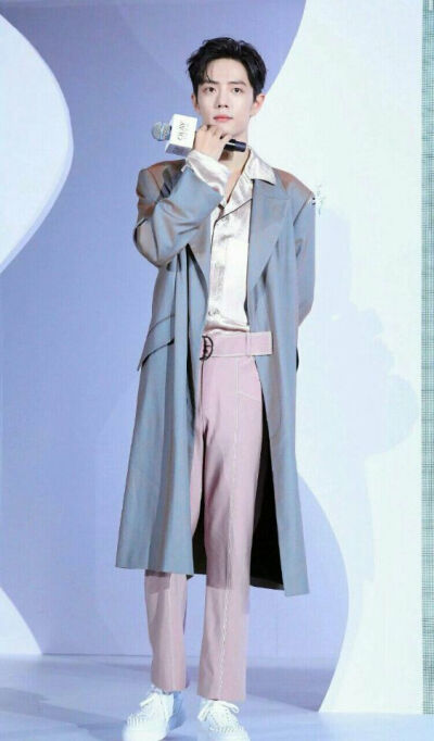 别爱我没结果，除非花手摇过我