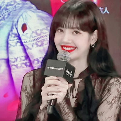 LISA ©春野云雾 禁二改二传标明dt春野云雾
直播的辣梨太美啦！